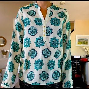 Stylish Forever 21 silk top